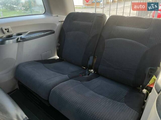 Черный Мицубиси Грандис, объемом двигателя 2.38 л и пробегом 197 тыс. км за 5299 $, фото 24 на Automoto.ua