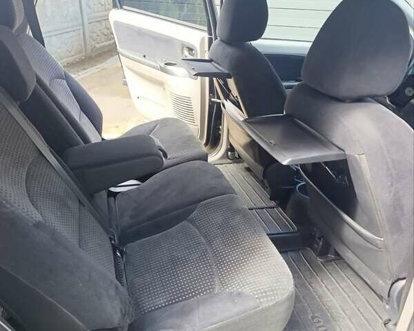 Черный Мицубиси Грандис, объемом двигателя 2.4 л и пробегом 216 тыс. км за 6300 $, фото 63 на Automoto.ua