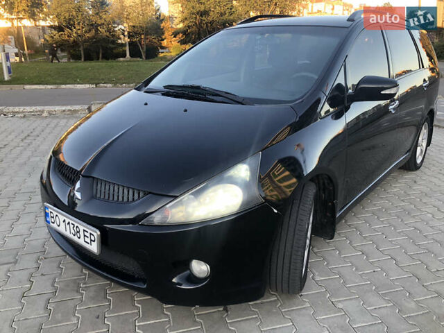 Чорний Міцубісі Грандіс, об'ємом двигуна 2.38 л та пробігом 270 тис. км за 6200 $, фото 7 на Automoto.ua