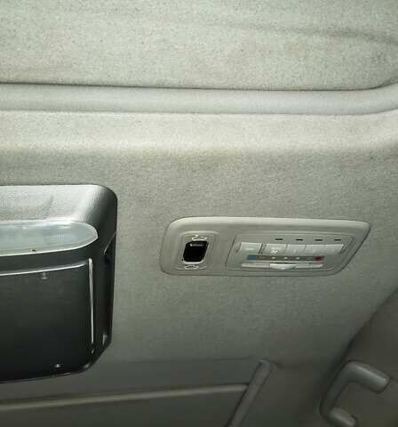 Чорний Міцубісі Грандіс, об'ємом двигуна 2.4 л та пробігом 261 тис. км за 6900 $, фото 25 на Automoto.ua