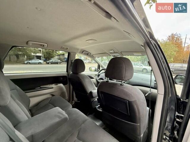 Черный Мицубиси Грандис, объемом двигателя 2.4 л и пробегом 323 тыс. км за 5999 $, фото 66 на Automoto.ua