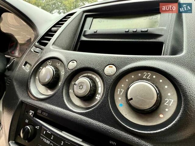 Черный Мицубиси Грандис, объемом двигателя 2.4 л и пробегом 323 тыс. км за 5999 $, фото 50 на Automoto.ua