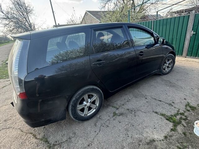 Чорний Міцубісі Грандіс, об'ємом двигуна 2.4 л та пробігом 400 тис. км за 3500 $, фото 1 на Automoto.ua