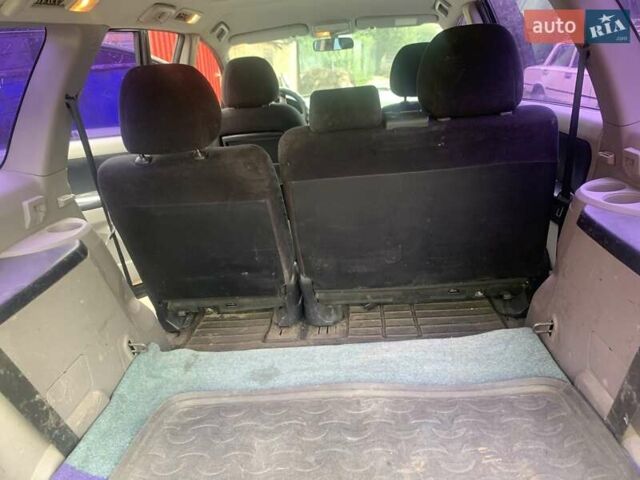 Черный Мицубиси Грандис, объемом двигателя 2.4 л и пробегом 209 тыс. км за 5500 $, фото 4 на Automoto.ua