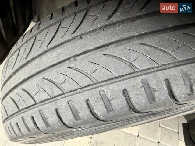 Черный Мицубиси Грандис, объемом двигателя 2.4 л и пробегом 323 тыс. км за 5999 $, фото 33 на Automoto.ua