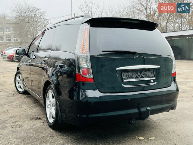Черный Мицубиси Грандис, объемом двигателя 2.4 л и пробегом 188 тыс. км за 6800 $, фото 19 на Automoto.ua