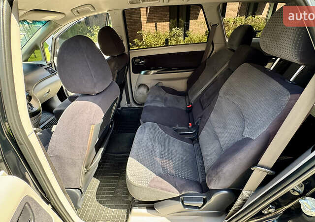 Черный Мицубиси Грандис, объемом двигателя 2.4 л и пробегом 121 тыс. км за 6450 $, фото 55 на Automoto.ua