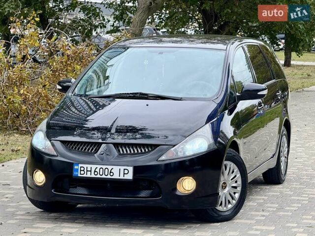 Черный Мицубиси Грандис, объемом двигателя 2.4 л и пробегом 323 тыс. км за 5999 $, фото 19 на Automoto.ua