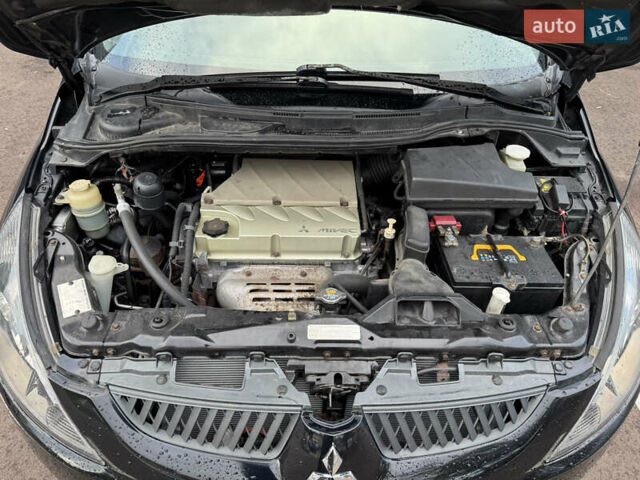 Мицубиси Грандис 2007 в Киеве на Automoto.ua Черный Мицубиси Грандис, объемом двигателя 2.4 л и пробегом 231 тыс. км за 6300 $, фото 27 на Automoto.ua