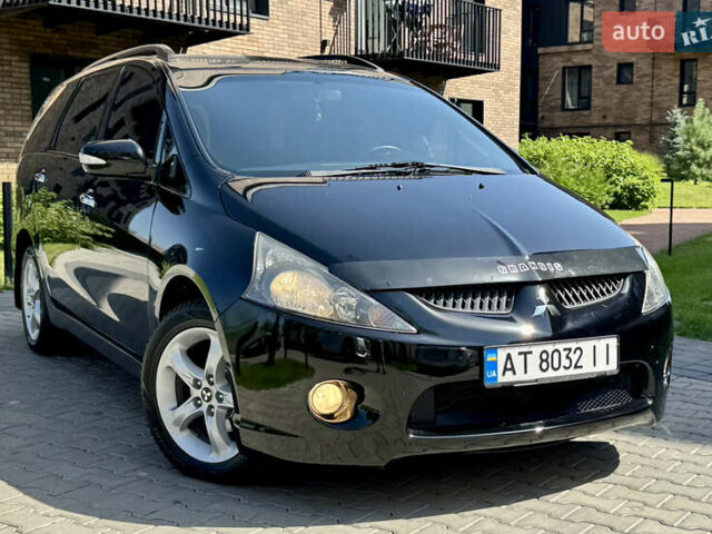 Черный Мицубиси Грандис, объемом двигателя 2.4 л и пробегом 121 тыс. км за 6450 $, фото 1 на Automoto.ua