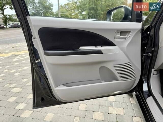 Черный Мицубиси Грандис, объемом двигателя 2.4 л и пробегом 323 тыс. км за 5999 $, фото 31 на Automoto.ua