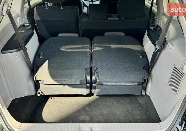 Черный Мицубиси Грандис, объемом двигателя 2.4 л и пробегом 121 тыс. км за 6450 $, фото 72 на Automoto.ua