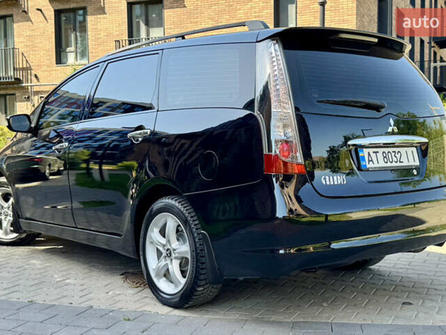 Черный Мицубиси Грандис, объемом двигателя 2.4 л и пробегом 121 тыс. км за 6450 $, фото 21 на Automoto.ua