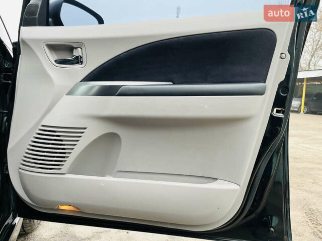 Черный Мицубиси Грандис, объемом двигателя 2.4 л и пробегом 188 тыс. км за 6800 $, фото 29 на Automoto.ua