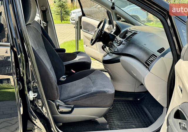 Черный Мицубиси Грандис, объемом двигателя 2.4 л и пробегом 121 тыс. км за 6450 $, фото 62 на Automoto.ua