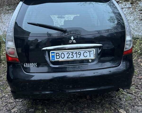 Чорний Міцубісі Грандіс, об'ємом двигуна 2.4 л та пробігом 270 тис. км за 3950 $, фото 5 на Automoto.ua