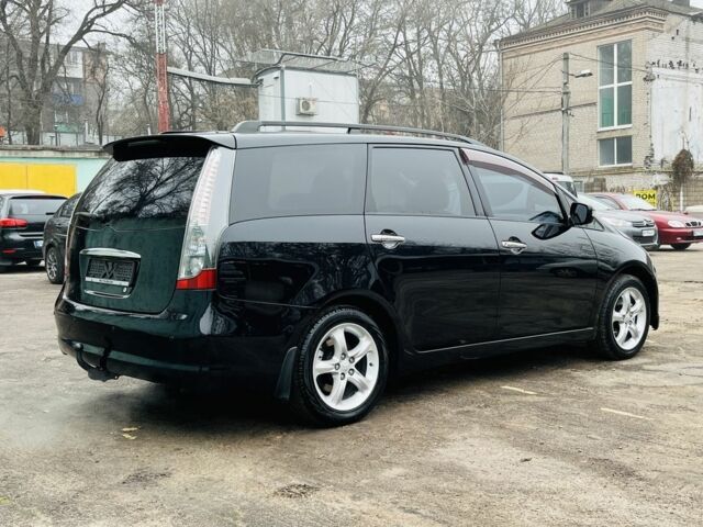 Чорний Міцубісі Грандіс, об'ємом двигуна 2.4 л та пробігом 188 тис. км за 6800 $, фото 7 на Automoto.ua