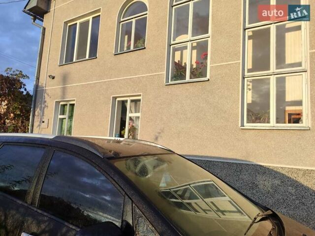 Черный Мицубиси Грандис, объемом двигателя 2.4 л и пробегом 130 тыс. км за 7200 $, фото 16 на Automoto.ua