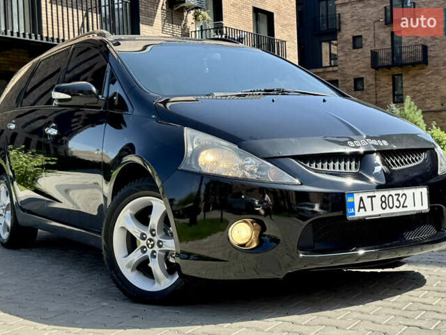 Черный Мицубиси Грандис, объемом двигателя 2.4 л и пробегом 121 тыс. км за 6450 $, фото 7 на Automoto.ua