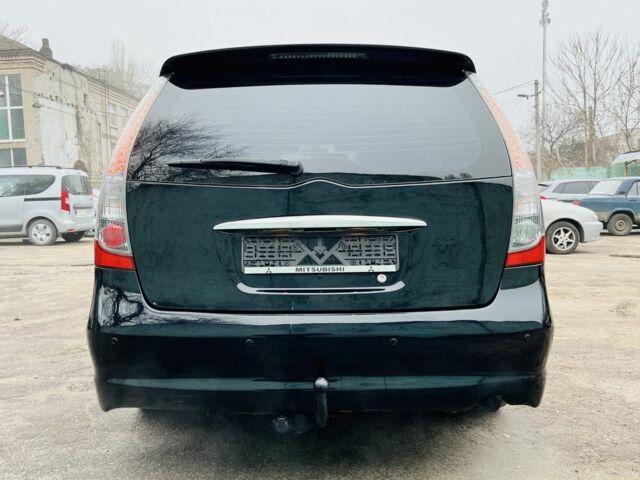 Чорний Міцубісі Грандіс, об'ємом двигуна 2.4 л та пробігом 188 тис. км за 6800 $, фото 6 на Automoto.ua