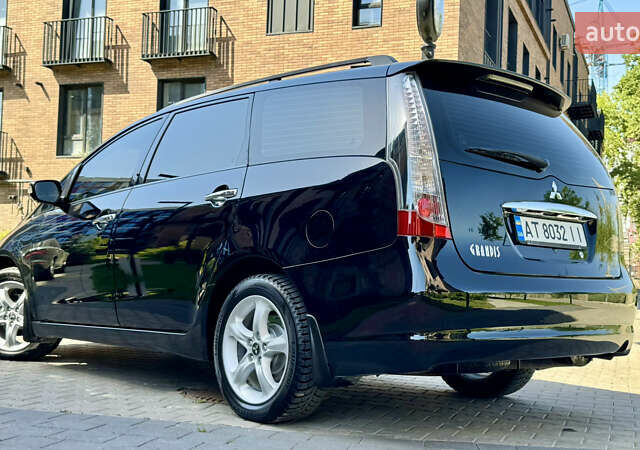 Черный Мицубиси Грандис, объемом двигателя 2.4 л и пробегом 121 тыс. км за 6450 $, фото 23 на Automoto.ua