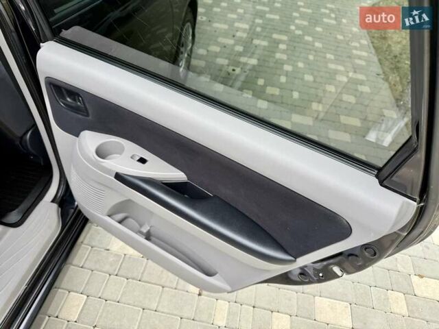 Черный Мицубиси Грандис, объемом двигателя 2.4 л и пробегом 323 тыс. км за 5999 $, фото 58 на Automoto.ua