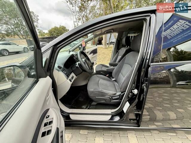 Черный Мицубиси Грандис, объемом двигателя 2.4 л и пробегом 323 тыс. км за 5999 $, фото 34 на Automoto.ua