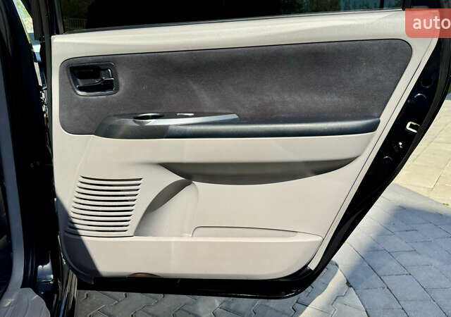 Черный Мицубиси Грандис, объемом двигателя 2.4 л и пробегом 121 тыс. км за 6450 $, фото 71 на Automoto.ua