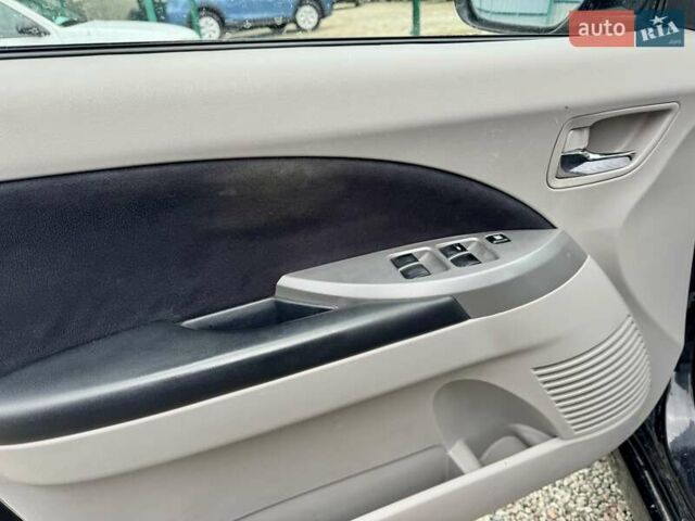 Черный Мицубиси Грандис, объемом двигателя 2.4 л и пробегом 185 тыс. км за 5899 $, фото 21 на Automoto.ua