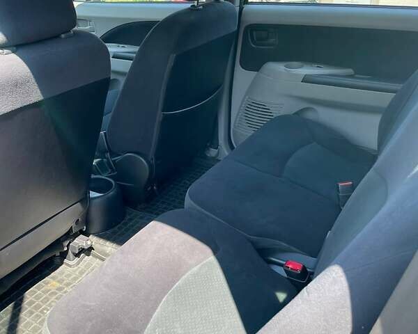 Черный Мицубиси Грандис, объемом двигателя 2 л и пробегом 228 тыс. км за 7600 $, фото 21 на Automoto.ua