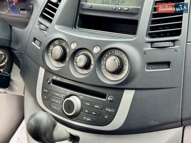 Черный Мицубиси Грандис, объемом двигателя 2.4 л и пробегом 185 тыс. км за 5899 $, фото 37 на Automoto.ua