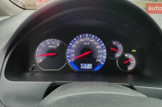 Чорний Міцубісі Грандіс, об'ємом двигуна 2 л та пробігом 245 тис. км за 6400 $, фото 13 на Automoto.ua