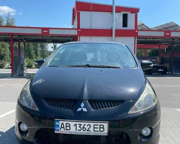 Черный Мицубиси Грандис, объемом двигателя 2 л и пробегом 228 тыс. км за 7600 $, фото 3 на Automoto.ua