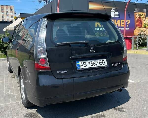 Черный Мицубиси Грандис, объемом двигателя 2 л и пробегом 228 тыс. км за 7600 $, фото 6 на Automoto.ua