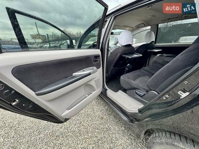 Черный Мицубиси Грандис, объемом двигателя 2.4 л и пробегом 185 тыс. км за 5899 $, фото 24 на Automoto.ua