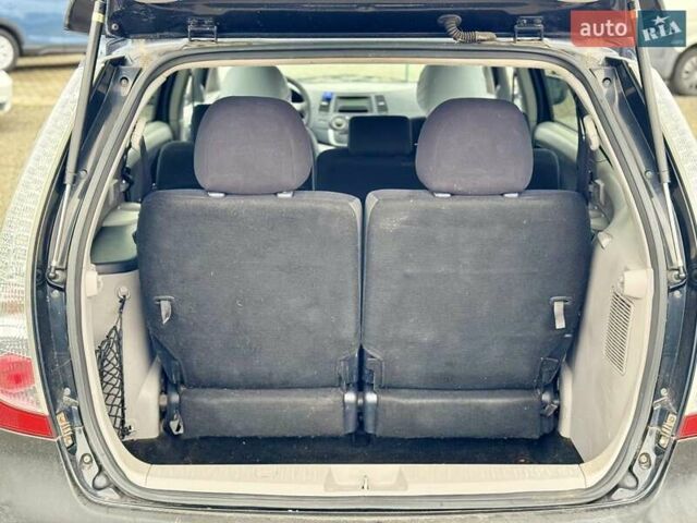 Черный Мицубиси Грандис, объемом двигателя 2.4 л и пробегом 185 тыс. км за 5899 $, фото 13 на Automoto.ua