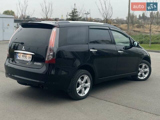 Чорний Міцубісі Грандіс, об'ємом двигуна 2.4 л та пробігом 144 тис. км за 9700 $, фото 3 на Automoto.ua