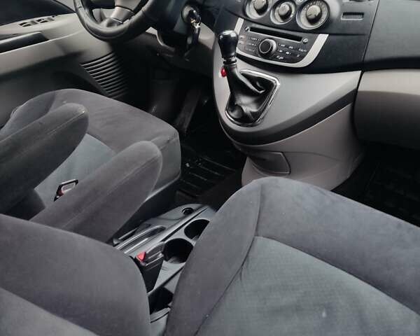 Чорний Міцубісі Грандіс, об'ємом двигуна 2.4 л та пробігом 235 тис. км за 5999 $, фото 32 на Automoto.ua