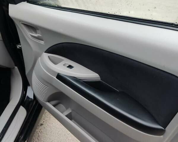 Чорний Міцубісі Грандіс, об'ємом двигуна 2.4 л та пробігом 235 тис. км за 5999 $, фото 21 на Automoto.ua