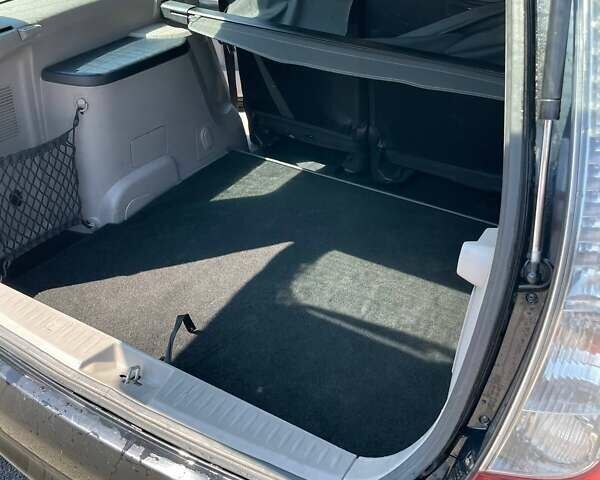 Черный Мицубиси Грандис, объемом двигателя 2 л и пробегом 228 тыс. км за 7600 $, фото 19 на Automoto.ua