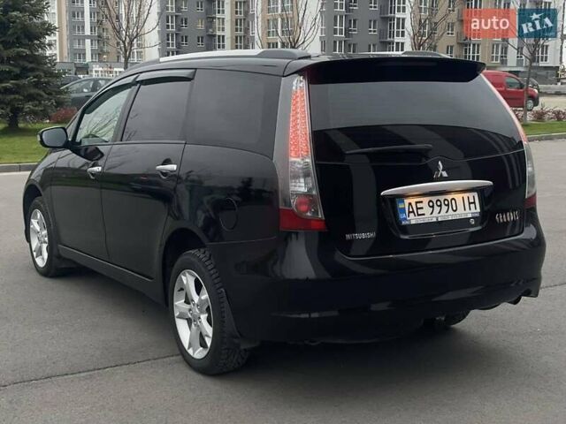 Чорний Міцубісі Грандіс, об'ємом двигуна 2.4 л та пробігом 144 тис. км за 9700 $, фото 9 на Automoto.ua