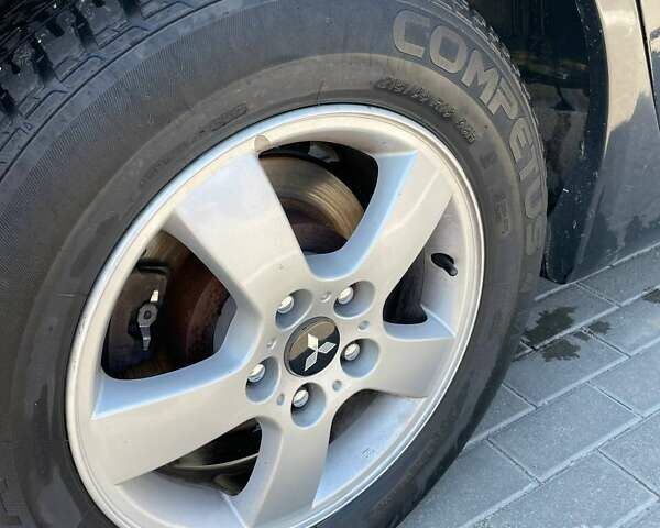 Черный Мицубиси Грандис, объемом двигателя 2 л и пробегом 228 тыс. км за 7600 $, фото 22 на Automoto.ua