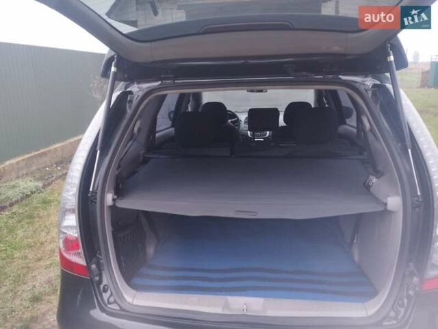 Черный Мицубиси Грандис, объемом двигателя 2.4 л и пробегом 340 тыс. км за 5500 $, фото 8 на Automoto.ua