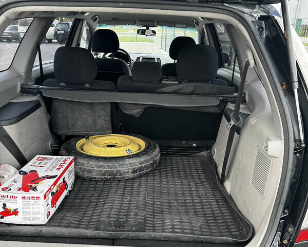 Чорний Міцубісі Грандіс, об'ємом двигуна 2.4 л та пробігом 435 тис. км за 6300 $, фото 8 на Automoto.ua