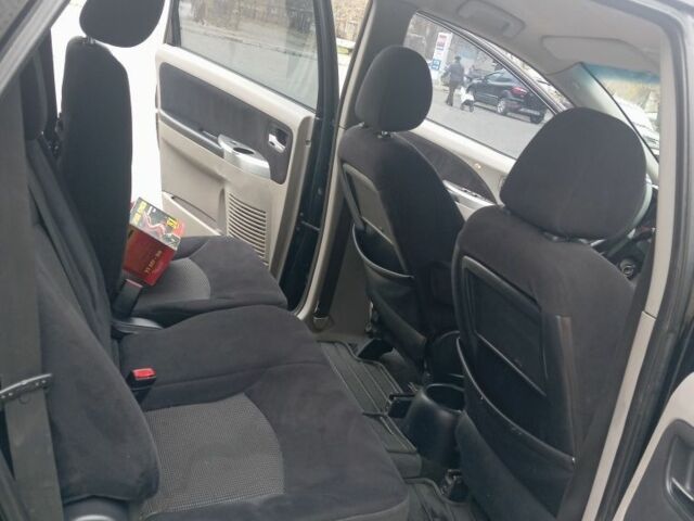 Черный Мицубиси Грандис, объемом двигателя 2.4 л и пробегом 272 тыс. км за 7000 $, фото 2 на Automoto.ua