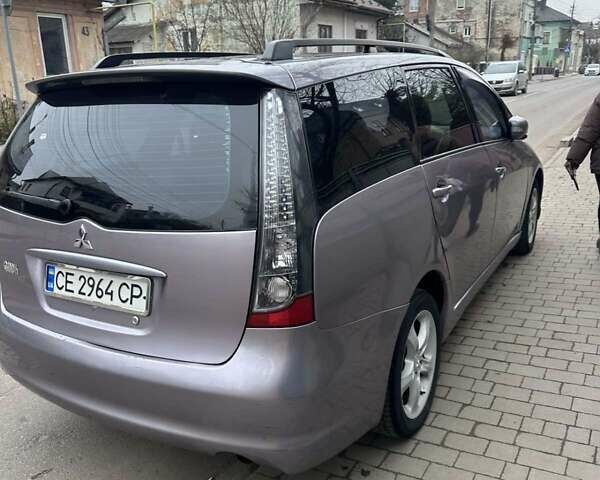 Фиолетовый Мицубиси Грандис, объемом двигателя 2.4 л и пробегом 280 тыс. км за 4799 $, фото 3 на Automoto.ua