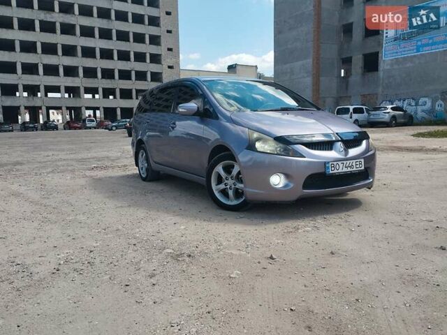 Фиолетовый Мицубиси Грандис, объемом двигателя 2.4 л и пробегом 327 тыс. км за 5300 $, фото 3 на Automoto.ua