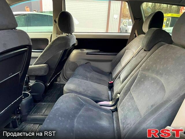 Фіолетовий Міцубісі Грандіс, об'ємом двигуна 2.4 л та пробігом 300 тис. км за 6500 $, фото 8 на Automoto.ua