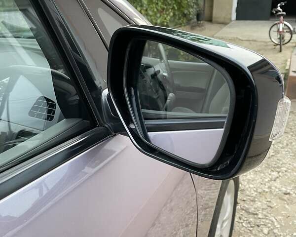 Фиолетовый Мицубиси Грандис, объемом двигателя 2.38 л и пробегом 200 тыс. км за 5500 $, фото 8 на Automoto.ua