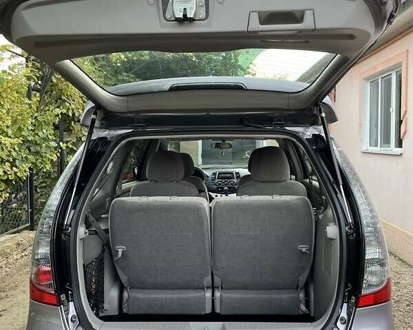 Фиолетовый Мицубиси Грандис, объемом двигателя 2.38 л и пробегом 200 тыс. км за 5500 $, фото 6 на Automoto.ua